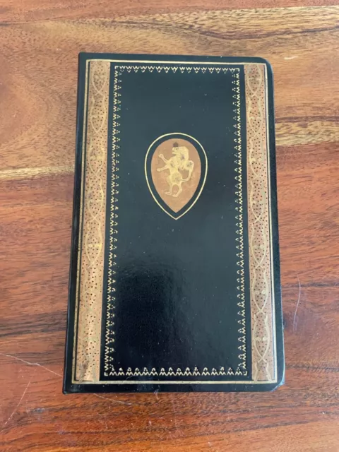 Répertoire téléphonique vintage en cuir Japon trompe œil livre