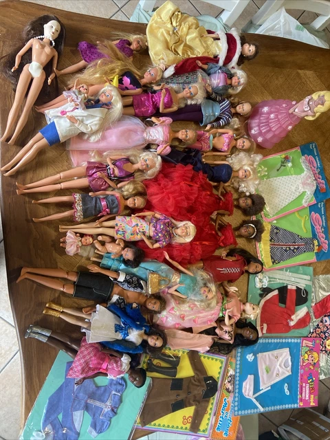 Gros Lot D'accessoires Poupées Barbie Vintage - Voir Toutes Les Photos, Occasion