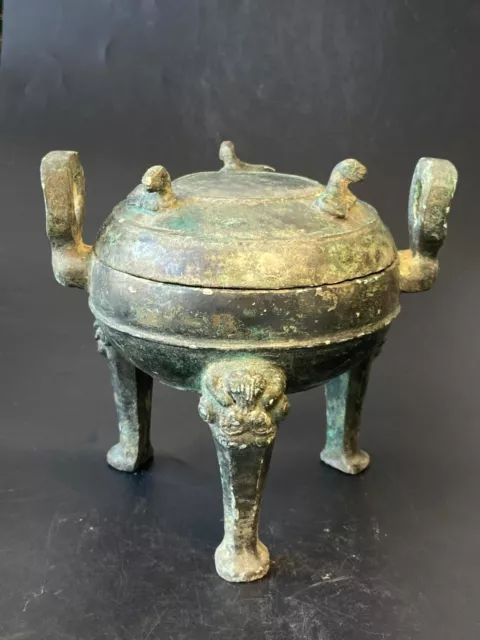 Chinese bronze Tripod Pot Ding food vessel beast mask foot tiger lid ware 鼎