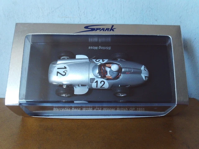 Miniature Atlas 1/43 F1 Mercedes W196 #18 Fangio 1954 - Diecast - Occasion