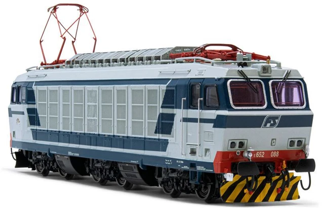MODELLISMO | Rivarossi ha consegnato le locomotive elettriche E 656