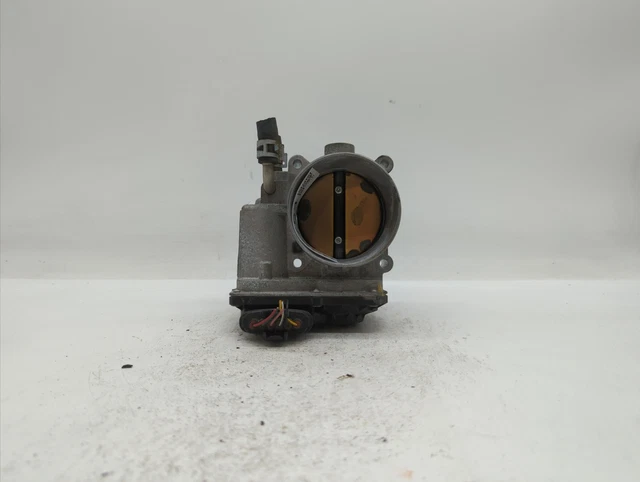2007-2016 Toyota Sienna Throttle Body W2ES5