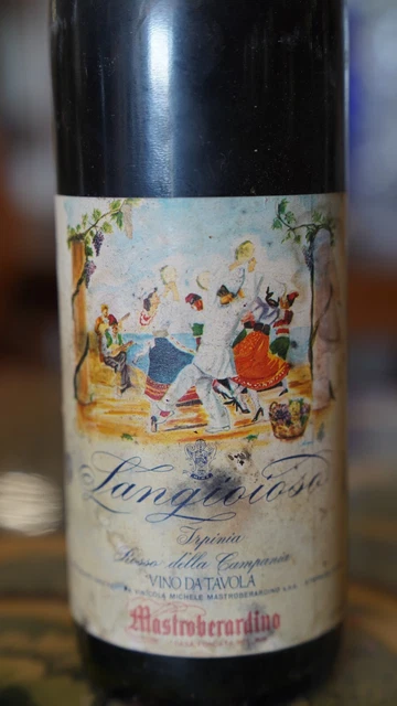 Vino 1976 Sangioioso rosso D'Irpinia Mastroberardino 75cl 11%