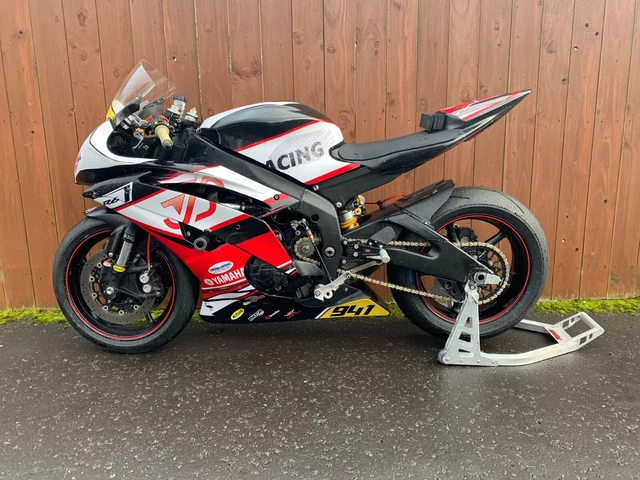 2010 Yamaha R6 13s track bike race bike