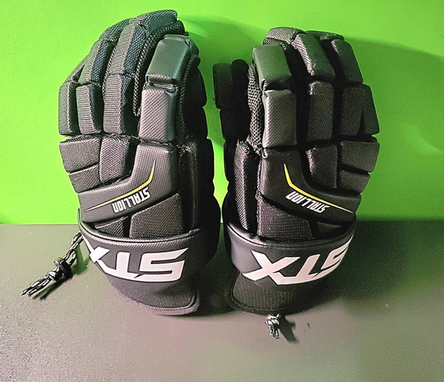 STX Stallion 200 Black Lacrose Gloves Youth Medium