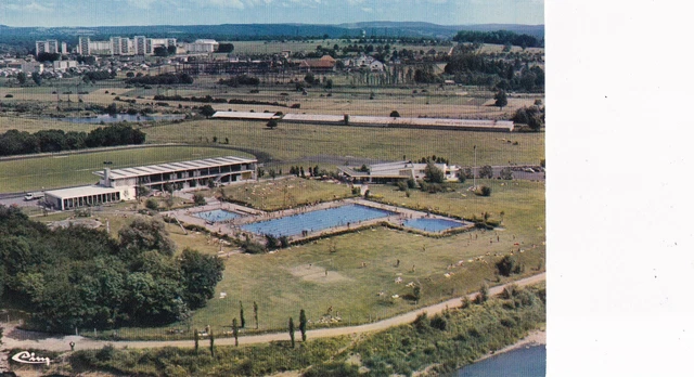 Carte postale postcard 10x15cm SOCHAUX DOUBS vue aérienne piscine