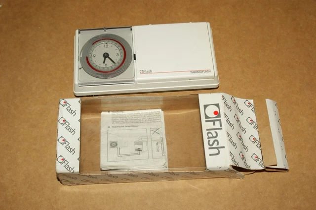 CHRONO THERMOSTAT D'AMBIANCE PROGRAMABLE QUOTIDIEN Flash réf: 56131 EUR