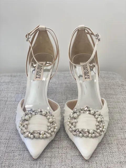 wedding shoes for bride, size 6, Badgley Mischka, designer shoes, ivory