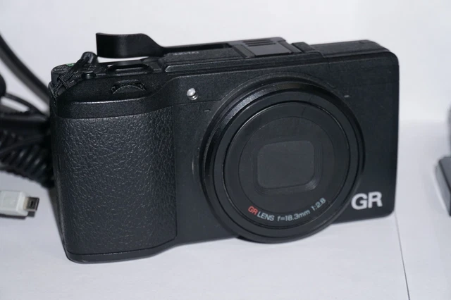 [Near Mint] RICOH GR II 16.2 MP Digital Compact Camera - Black 5