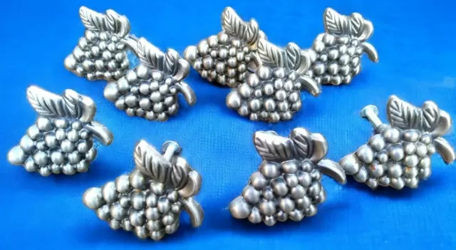 Lot of 9 ATLAS Homewares Vinyard Grape Cluster Drawer Cabinet Pulls Knobs Pewter
