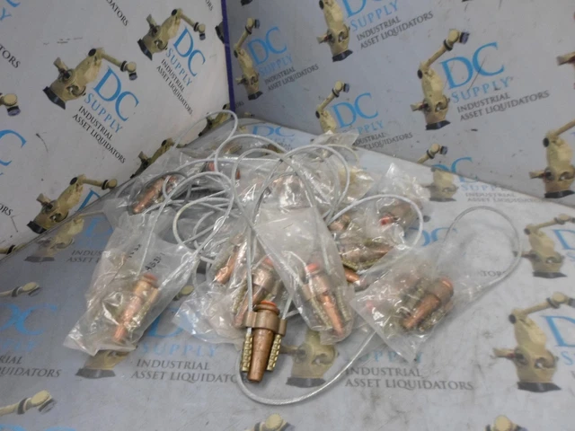 Maclean F044592 101 Fd Deadend Lot Of Lot Of 25 #2 New