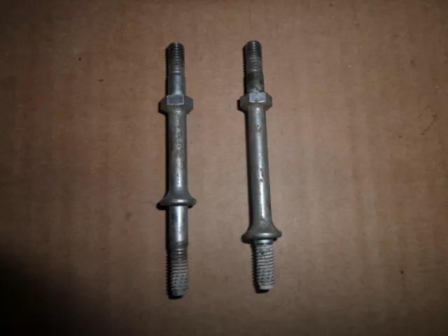 2 goujons bobine allumage reservoir essence pour moteur HONDA GXV 140 et 160