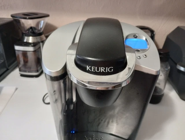 Keurig K60 Special Edition Single-Cup Brewing System Coffee Maker 60 Oz. Black 2