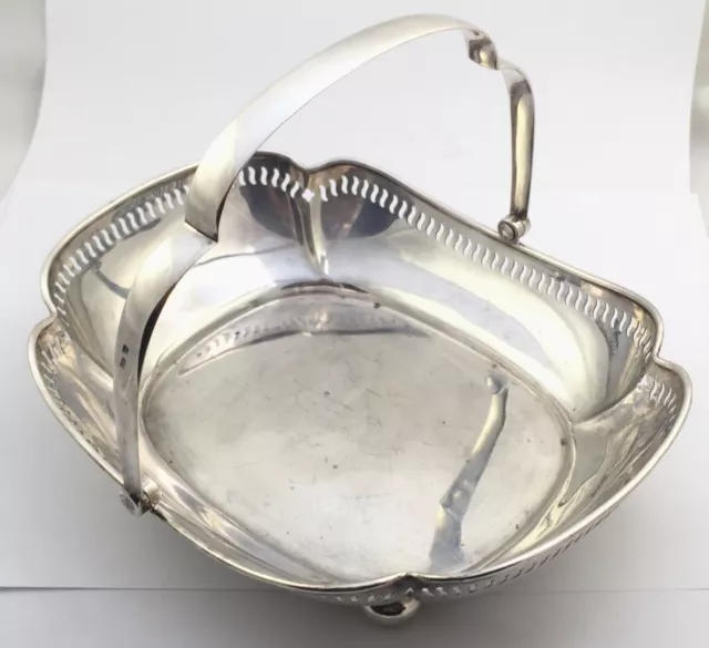 Solid English Sterling Silver Bon Bon Dish Bread Fruit Basket Bowl 1925 446g