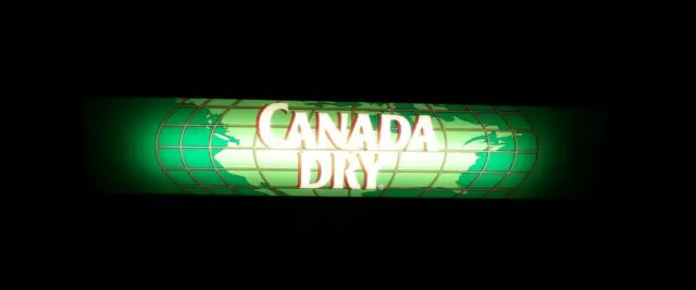 Vintage Canada Dry Soda Pop Lighted Sign