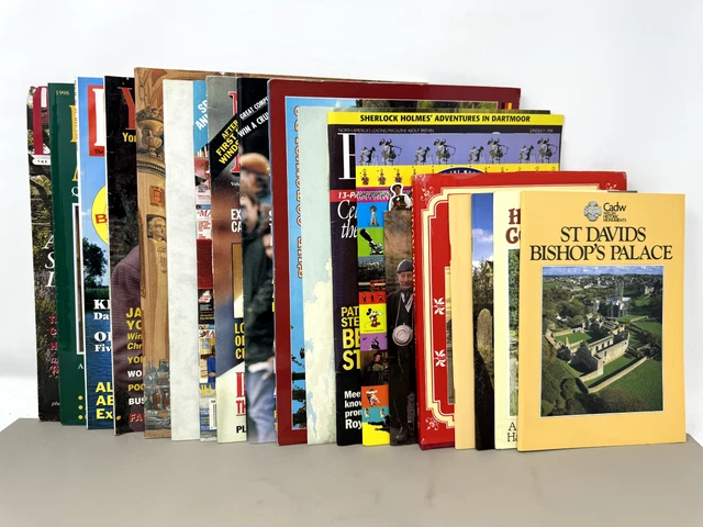 20 ROYAL BRITISH Magazines Souvenir Booklets Princess Diana London ...