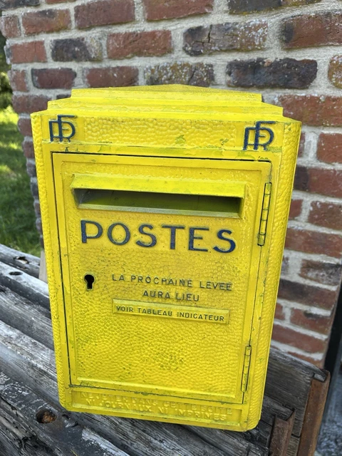 Boite Aux Lettres La Plus Prochenull