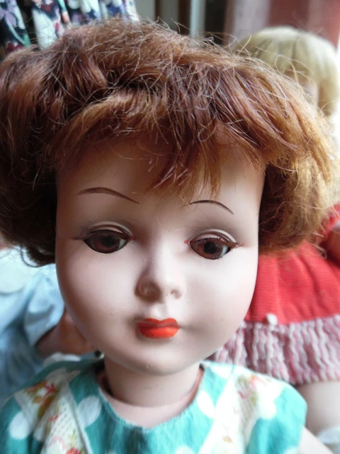 JOLIE POUPÉE Bella en rhodoïd , 33 cm , ancienne , première époque EUR 60,00 - FR