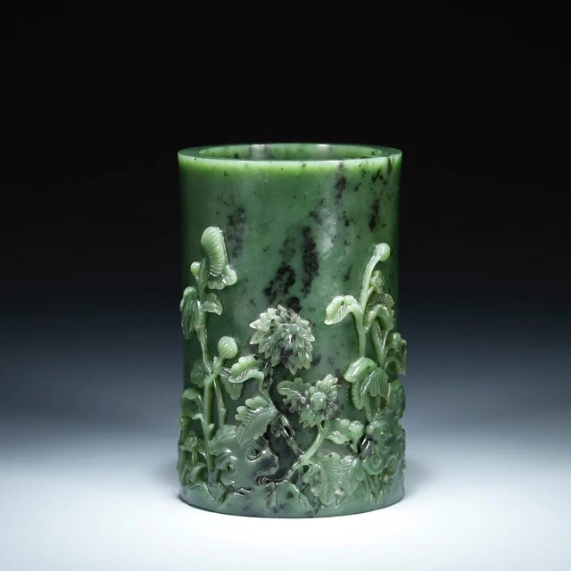 Chinese Exquisite Handmade Flowers Carving Hetian Jade Green Jade Brush Pot