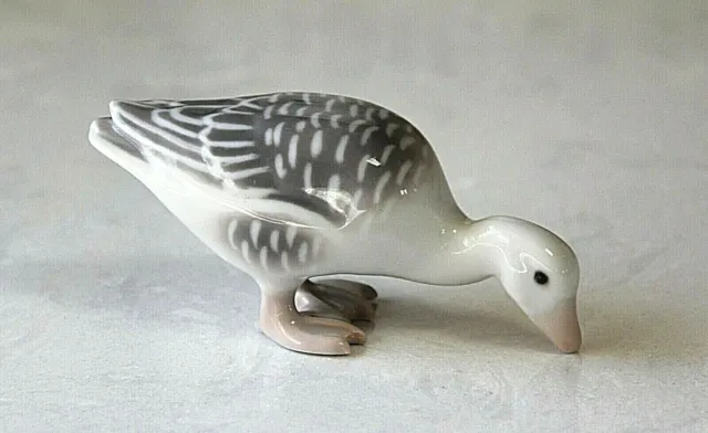 Vintage Bing & Grondahl B&G Goose Duck Bird #1902 Porcelain Figurine Denmark