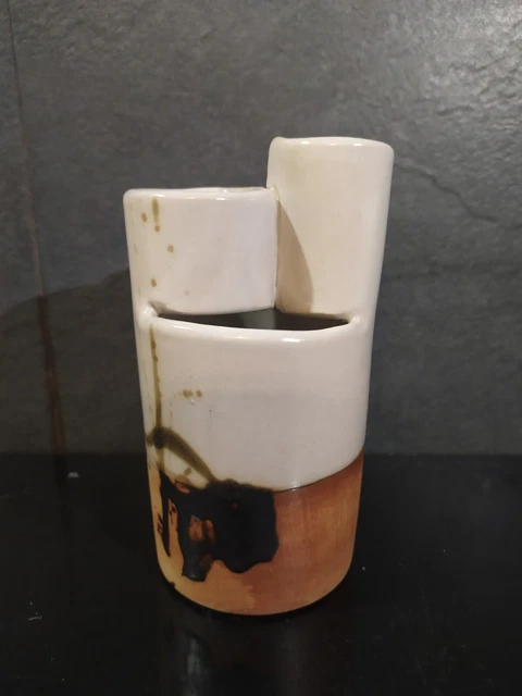 Vse en poterie à glçure turquoise signé Geoffrey Borr En vente sur