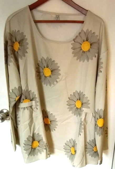 MISS LOOK Tunic Top Beige Floral Satin Long Sleeve Size 3XL