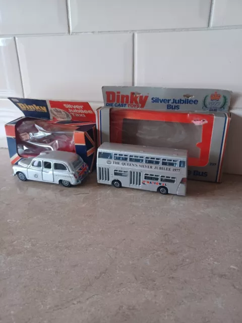 Original Dinky Toys 1977 - 241 - Silver Jubilee Austin Taxi - And 297 Bus Boxed