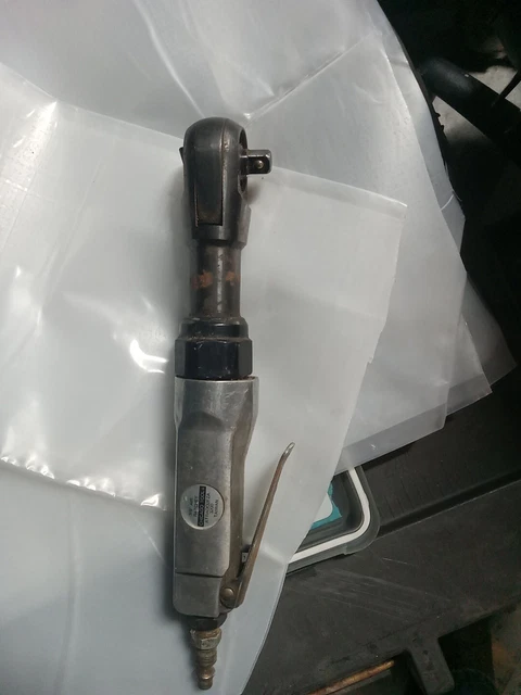 3/8” Heavy Duty Air Ratchet Chicago Pneumatic