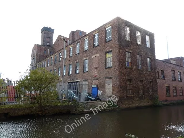 Photo 6x4 Mill backing onto the Ashton Canal Manchester  c2011