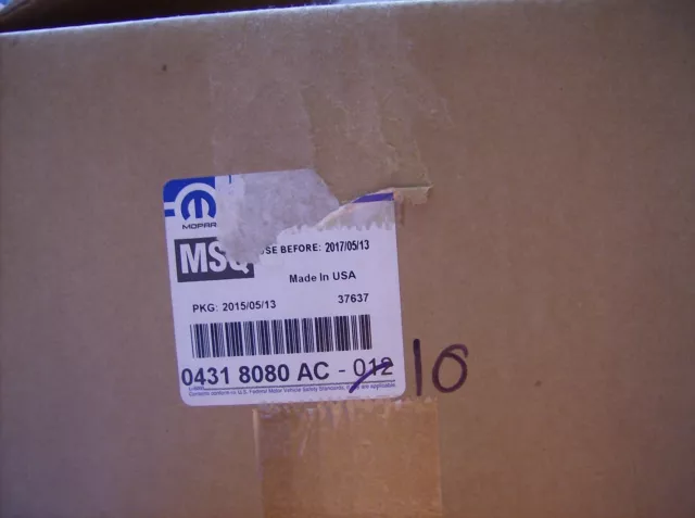 Genuine Mopar 04318080Ac Brake Fluid Dot 3 -- Lot Of 2 Bottles --
