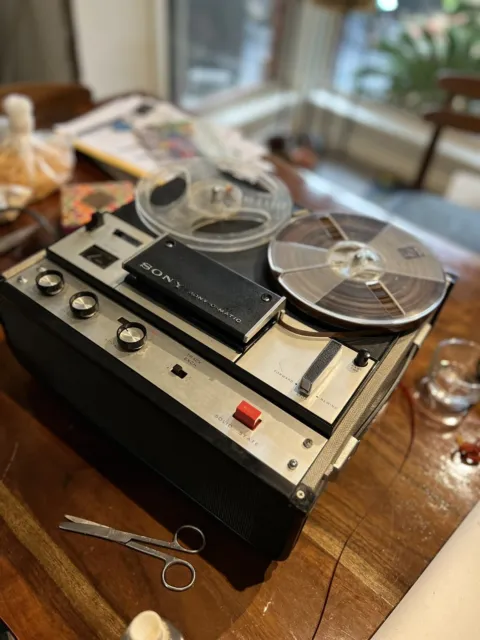 Reel To Reel Tape recorder