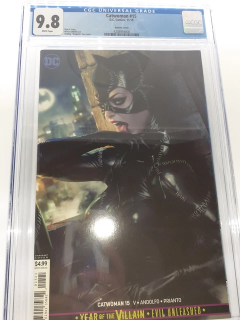 Catwoman #15 CGC 9.8 Michelle Pfeiffer Homage Artgerm NEWLY GRADED 2