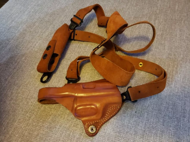 Galco #198 leather shoulder holster w/mag pouch, Fits SIG 228