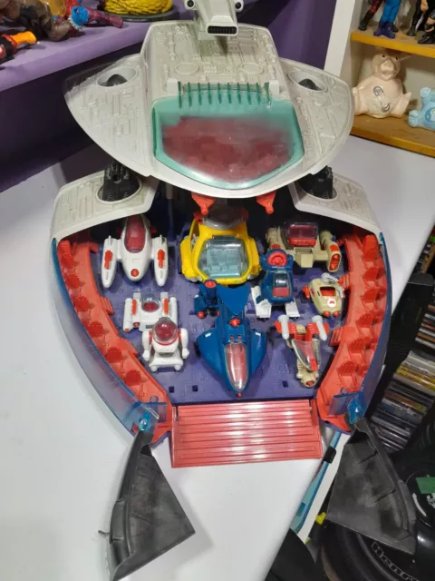 Manta Force Command Ship With Vehicles - 1988 Bluebird Spaceship Toy 2