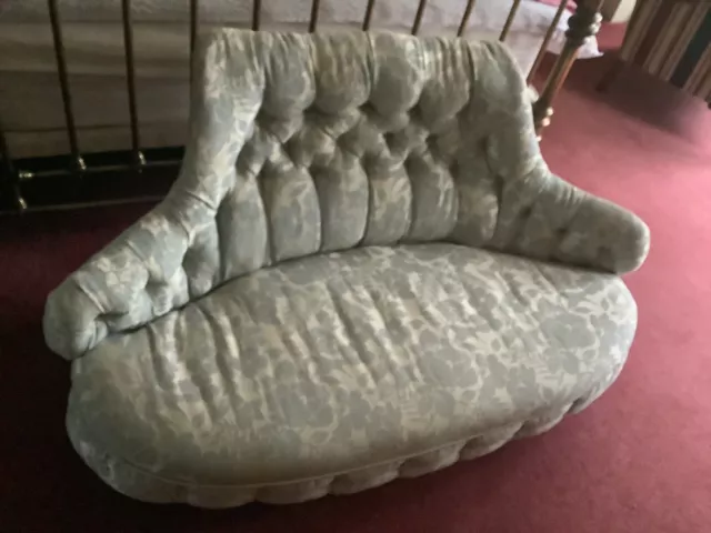 Victorian Chaise Button Back Sofa