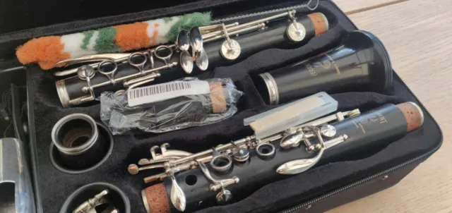 Boosey and Hawkes WOOD Regent Clarinet  superb !  newly Serviced