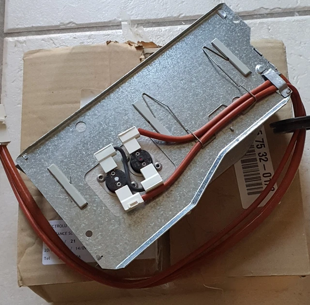 Résistance pour sèche-linge ELECTROLUX 1257532018 Neuf