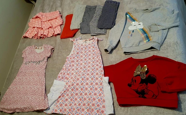 Girls age 4-5 bundle x 17 items! Onepiece, tops, dresses, leggings, sweatshirts