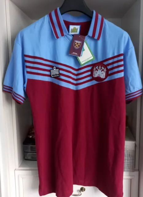 West Ham United.  Admiral.  1976/1980.  Official Retro Shirt.  Size Large.  New.