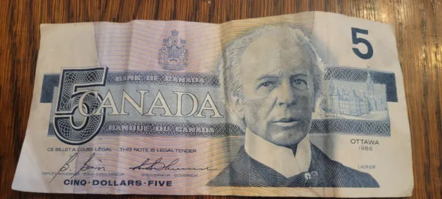 Bank of Canada $5.00 Five Dollar note 1986 Issue Collectible 7th Prime Minister