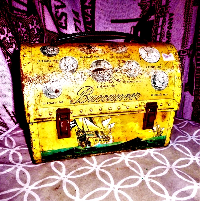 Vintage 1957 Buccaneer Dome Metal Lunchbox Aladdin Excellent