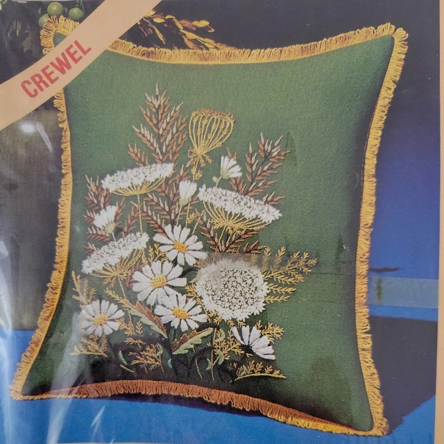 Kit de almohada Queen Annes Encaje Crewel LeeWards floral salvaje botánica multicolor EVC