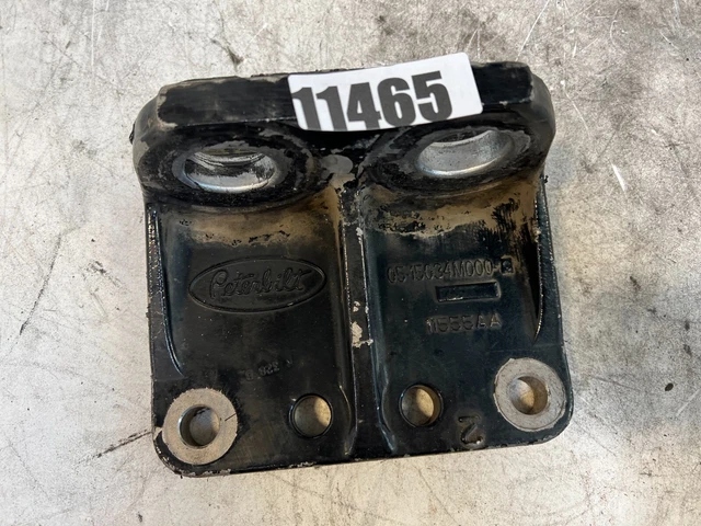 Peterbilt Motor Mount Engine Support Bracket 05-15034M000-C