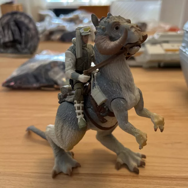 Star Wars POTH Luke Skywalker Und Tauntaun Taun Taun Figur Hasbro Kenner 1996