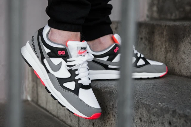 Nike air span hotsell 2 solar red