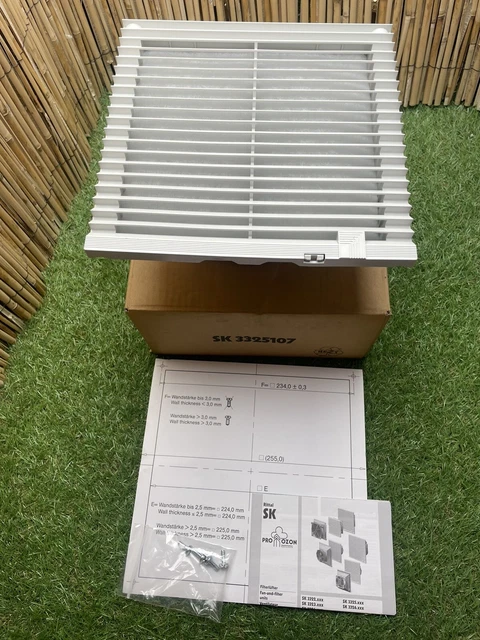 Rittal SK 3243.100 - Panneau Ventilation - IP54 - Débit 20-900 M³/h - Montage Sans Outil
