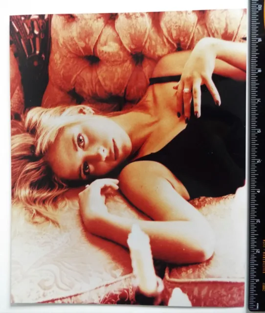 Buffy the Vampire Slayer 10 x 8" colour photo, circa 2000. Sarah Michelle Gellar