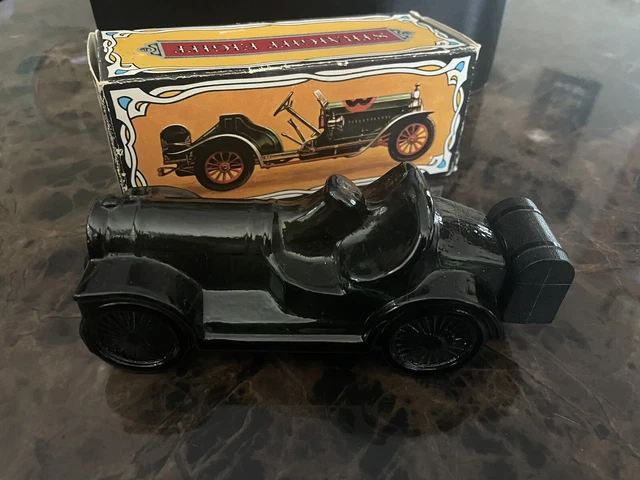 VINTAGE AVON Wild Country AFTER SHAVE DECANTER Full, 1974-76