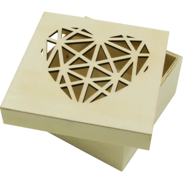 Caja de Madera Con Corte Corazón Origami 11CM