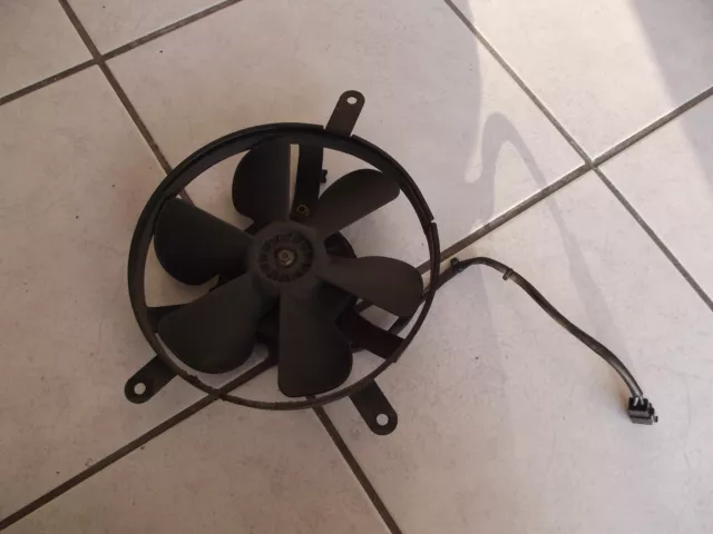 Yamaha Fazer FZS 1000 RN06 Kühlerlüfter Kühlerventilator cooler fan